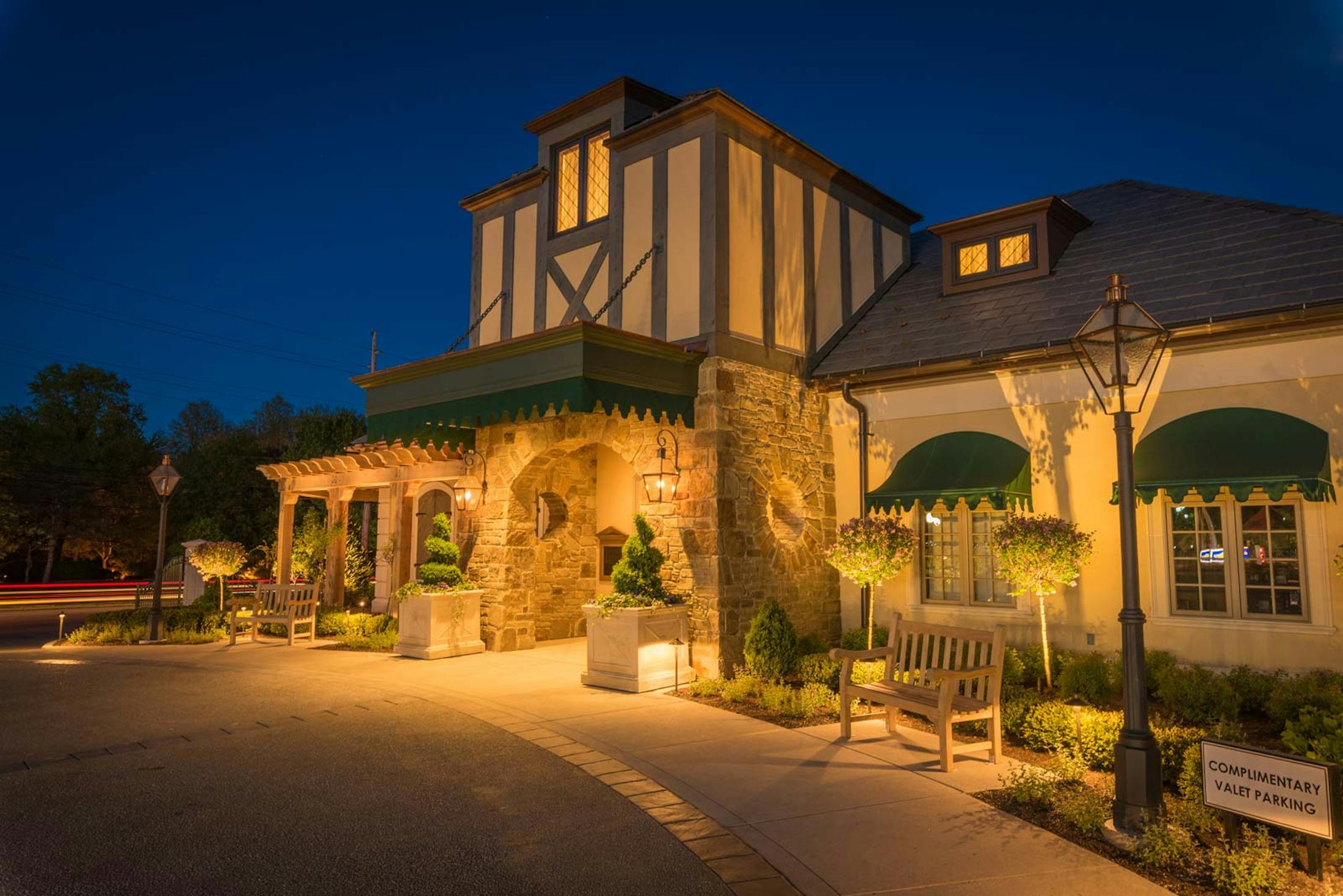 Fine French Dining Experience in Moreland Hills, near Cleveland Ohio ...